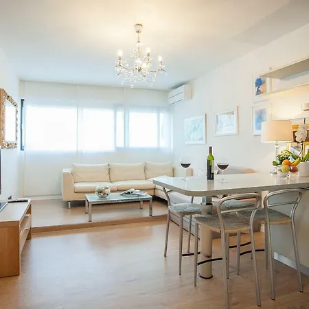 Laura Apartment