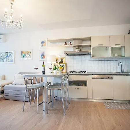 דירה Laura ספליט